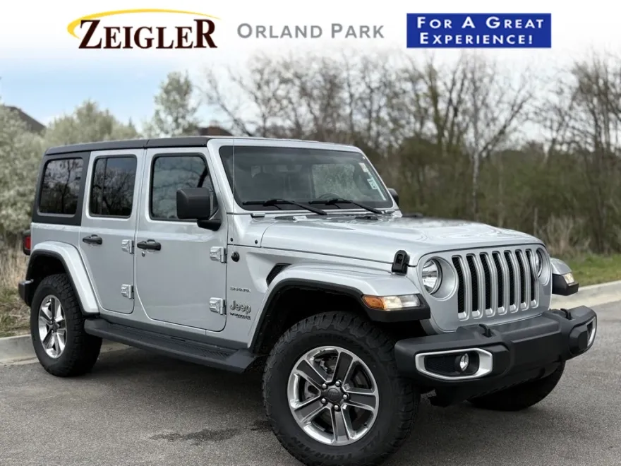 2022 Jeep Wrangler Unlimited Sahara photo 1