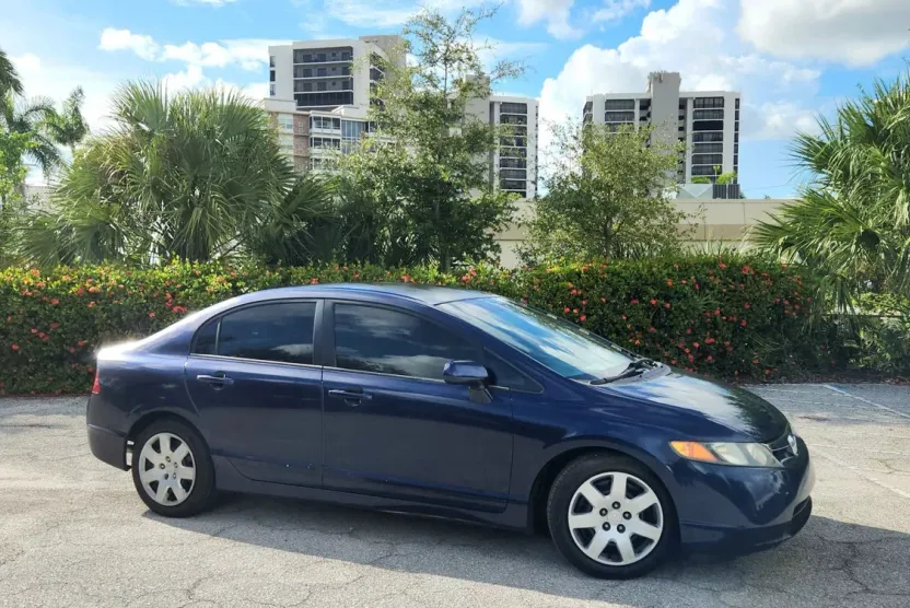 2006 Honda Civic LX photo 1