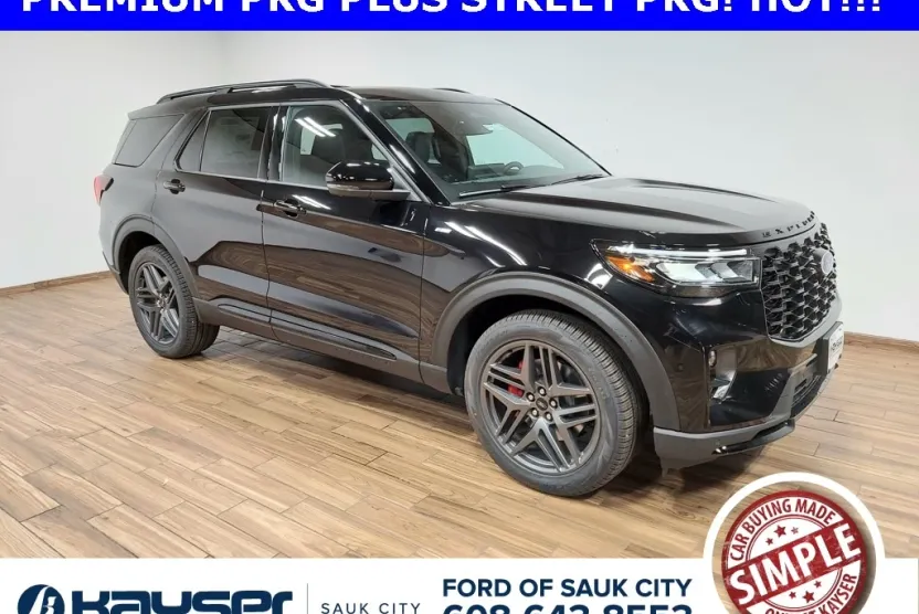 2025 Ford Explorer ST-Line photo 1