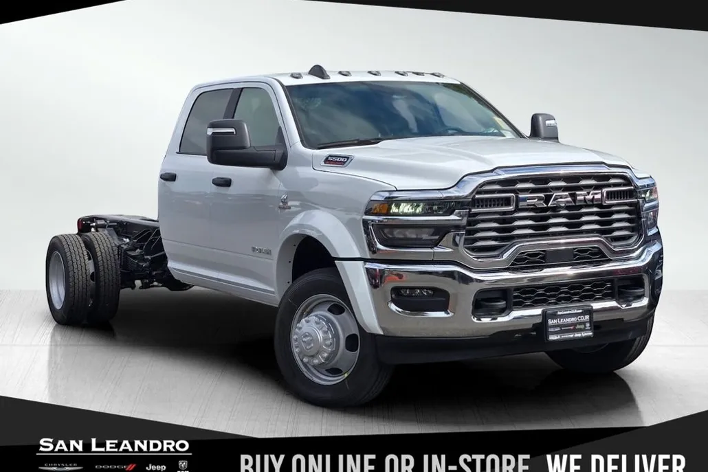 2026 Ram 5500 photo 1