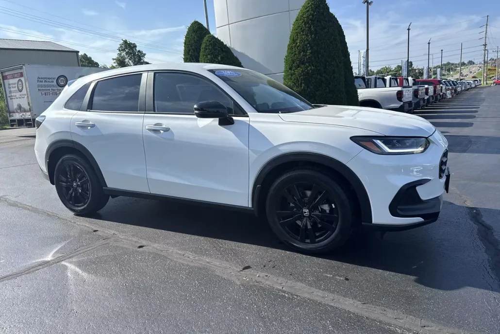 2026 Honda HR-V Sport photo 1