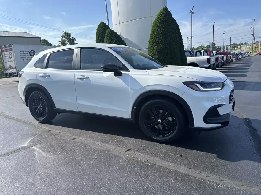 2026 Honda HR-V Sport photo 1