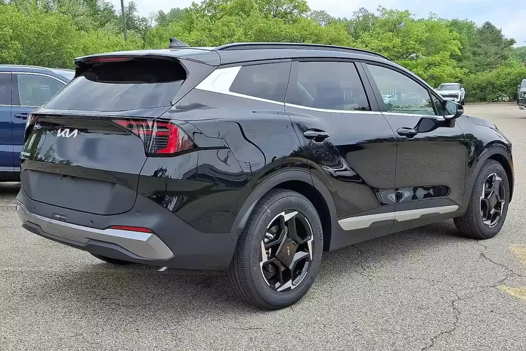 2026 Kia Sportage EX photo 1