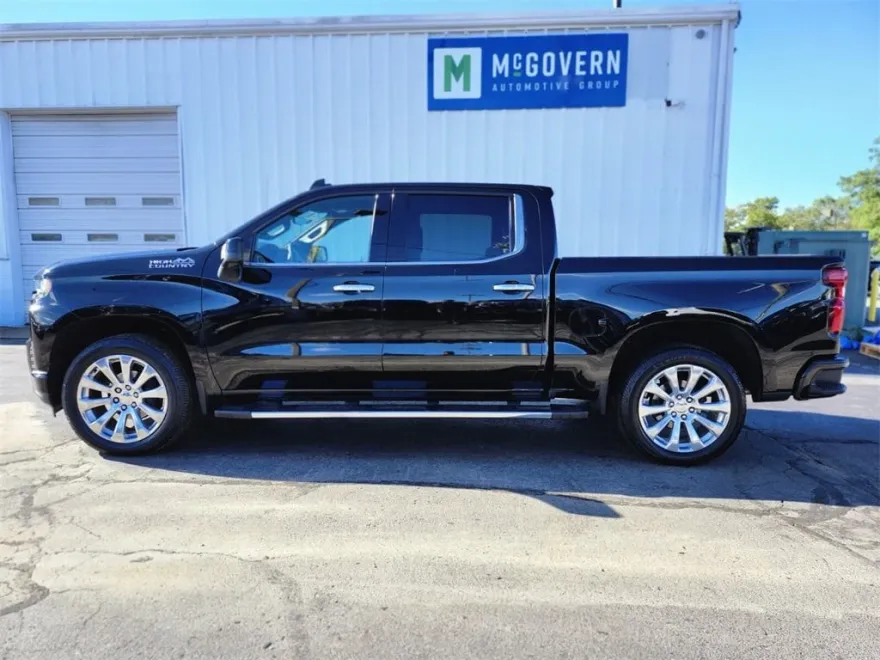 2021 Chevrolet Silverado 1500 High Country photo 1