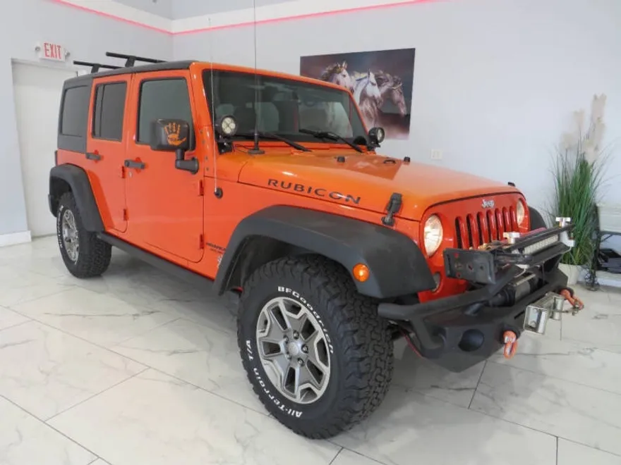 2015 Jeep Wrangler Unlimited Rubicon photo 1
