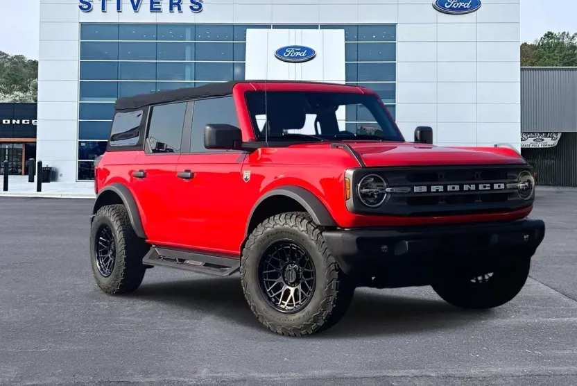 2022 Ford Bronco Big Bend photo 1