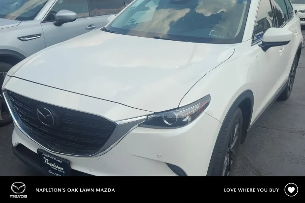 2022 Mazda CX-9 Touring photo 1