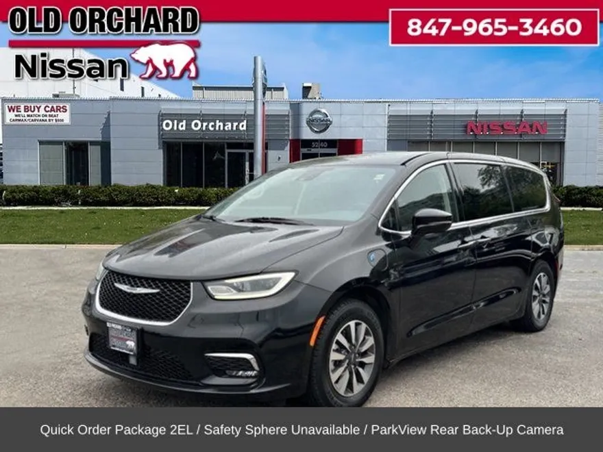 2022 Chrysler Pacifica Hybrid Touring L photo 1