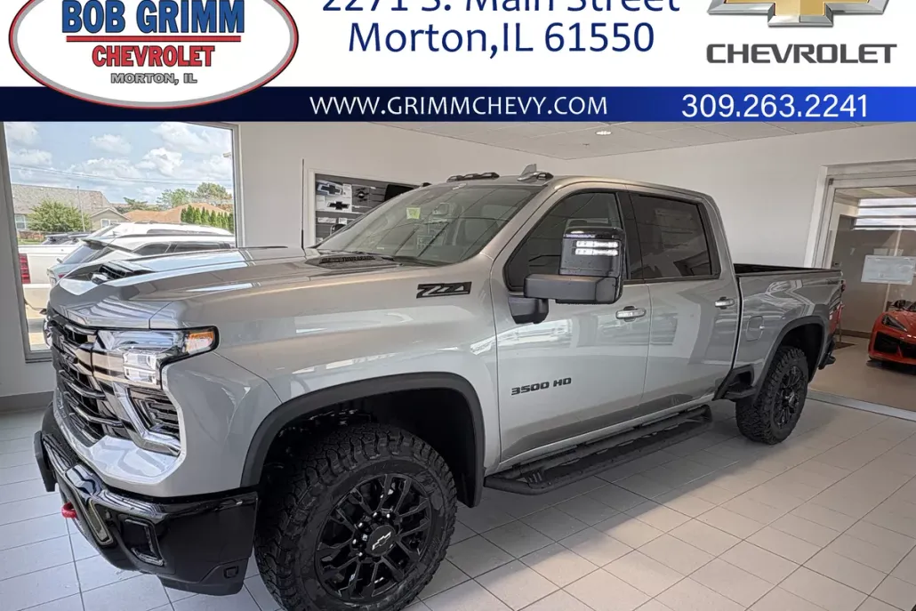 2025 Chevrolet Silverado 3500HD LTZ photo 1