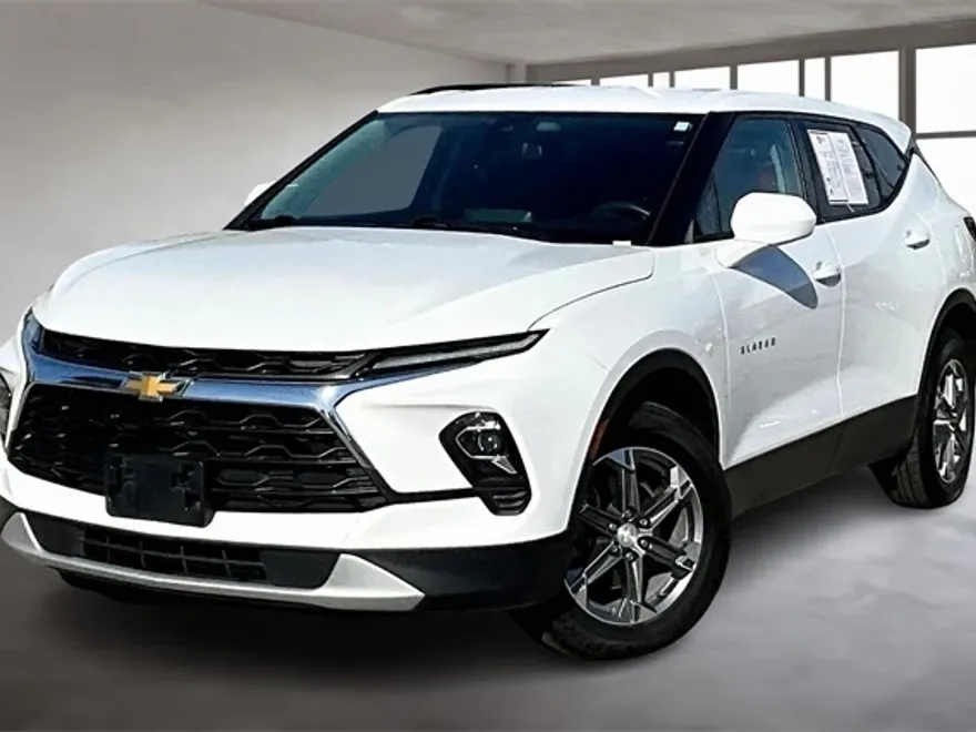 2023 Chevrolet Blazer 2LT photo 1