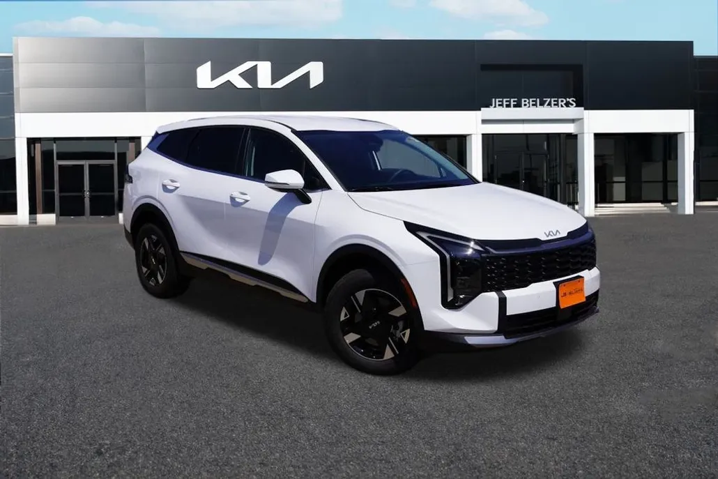 2026 Kia Sportage LX photo 1