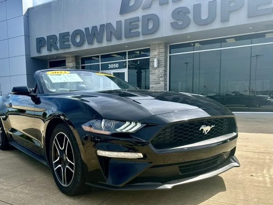 2023 Ford Mustang EcoBoost Premium Convertible photo 1
