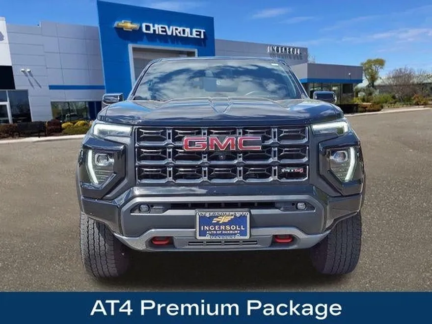 2023 Gmc Canyon AT4 photo 1