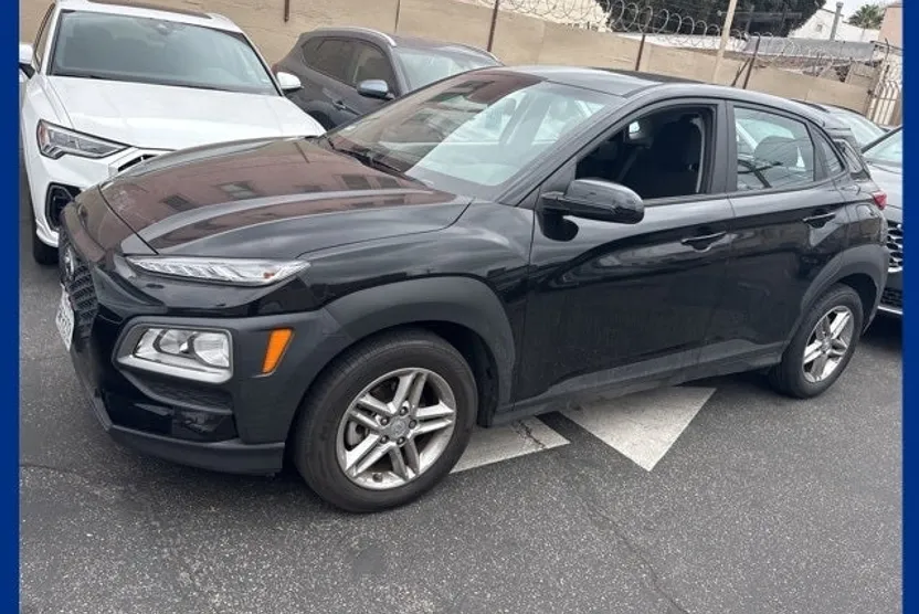 2021 Hyundai Kona SE photo 1
