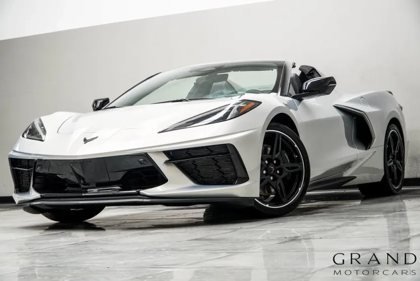 2024 Chevrolet Corvette Stingray Convertible 3LT photo 1