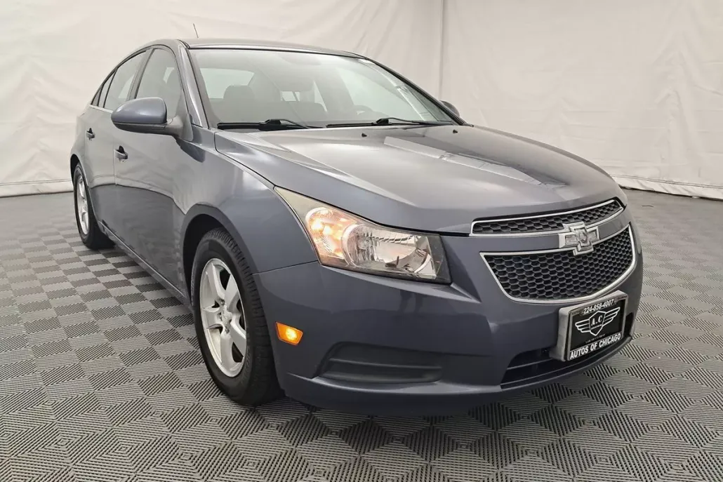 2014 Chevrolet Cruze photo 1