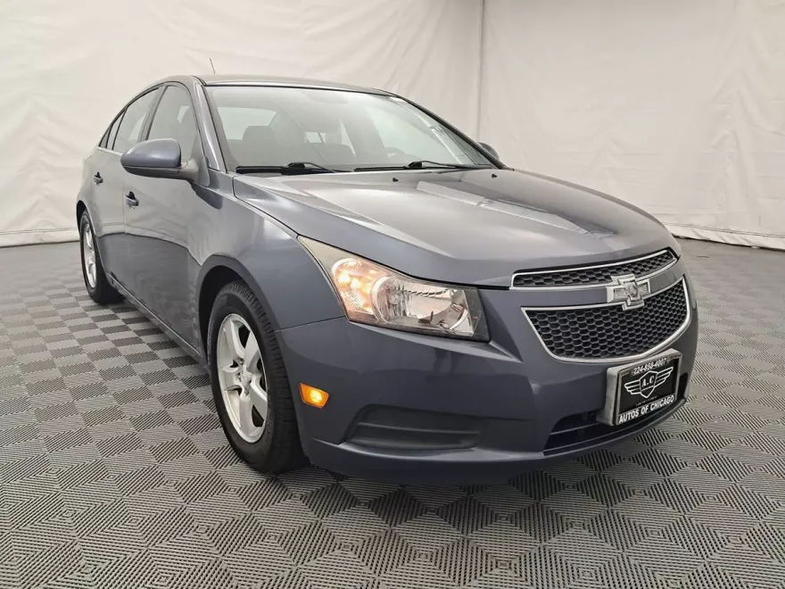 2014 Chevrolet Cruze photo 1