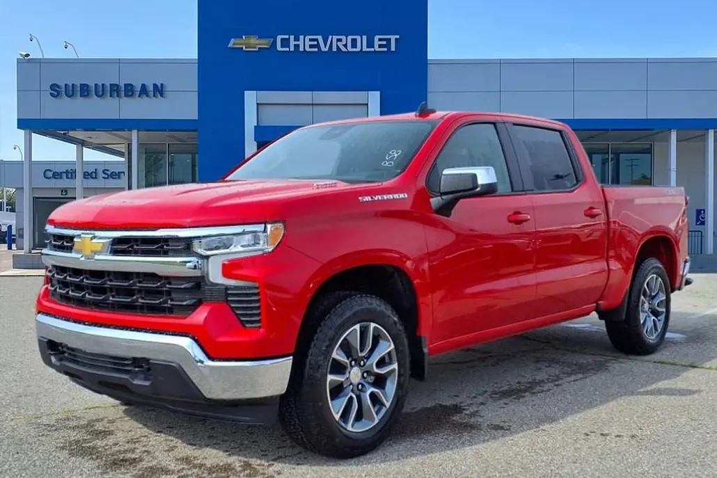 2026 Chevrolet Silverado 1500 LT photo 1