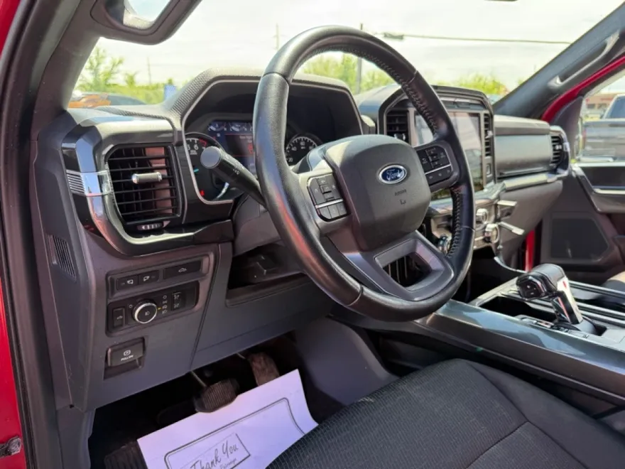 2021 Ford F-150 XLT photo 13