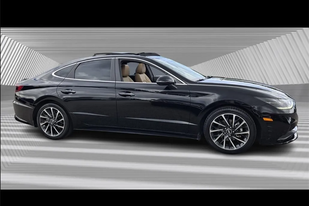 2023 Hyundai Sonata Limited photo 1