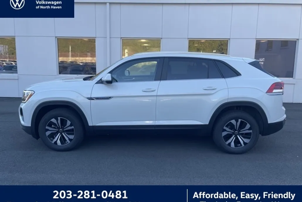 2026 Volkswagen Atlas Cross Sport SE photo 1