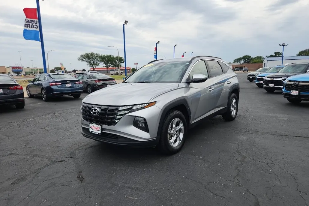 2024 Hyundai Tucson SEL photo 1
