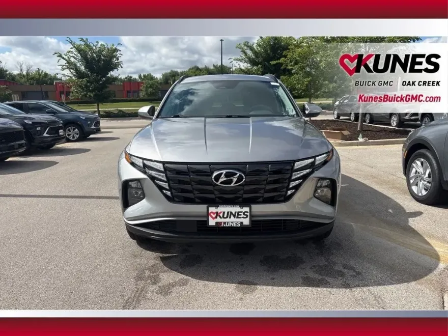 2024 Hyundai Tucson SEL photo 1