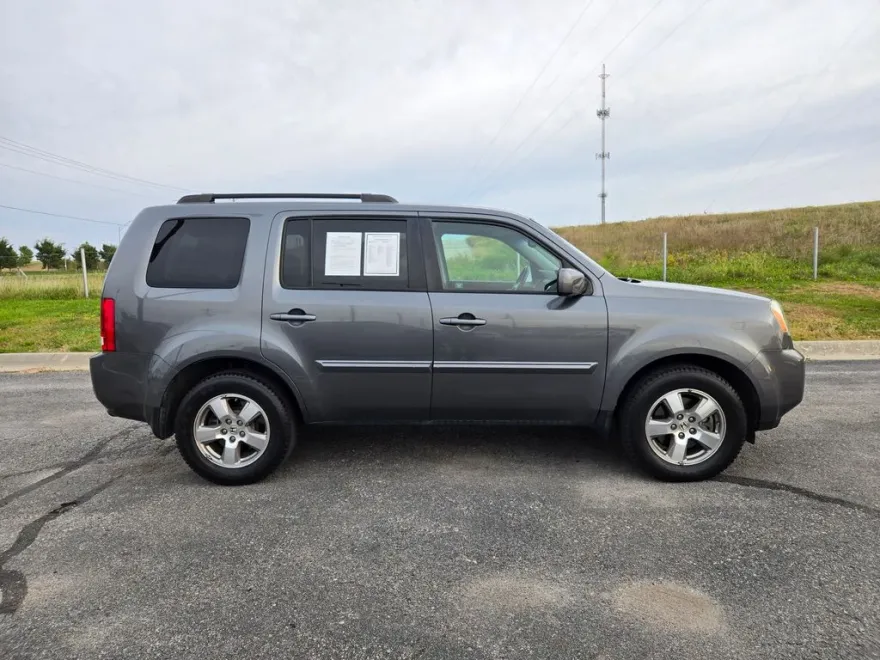 2011 Honda Pilot EX-L photo 1