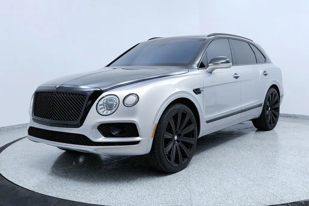 2017 Bentley Bentayga W12 photo 1