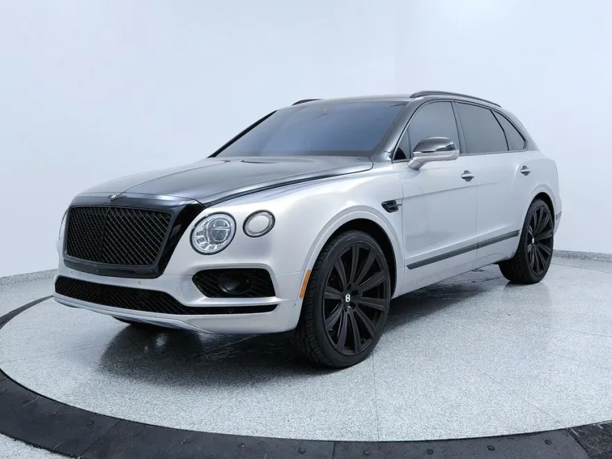 2017 Bentley Bentayga W12 photo 1