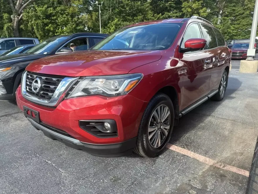 2015 Nissan Rogue S photo 1