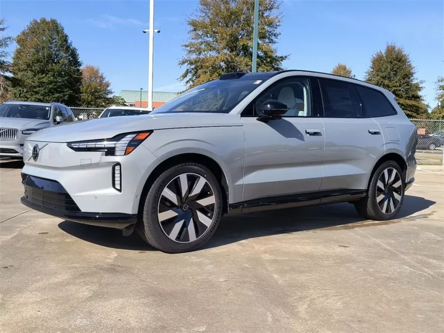 2025 Volvo EX90 Twin Motor Ultra photo 1
