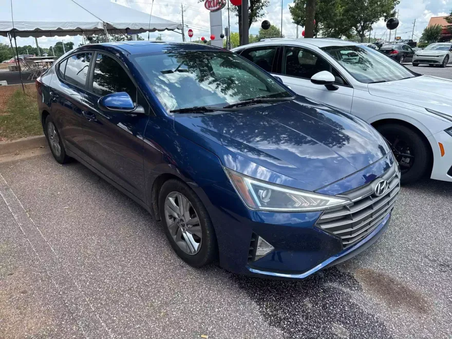 2020 Hyundai Elantra Value Edition photo 1