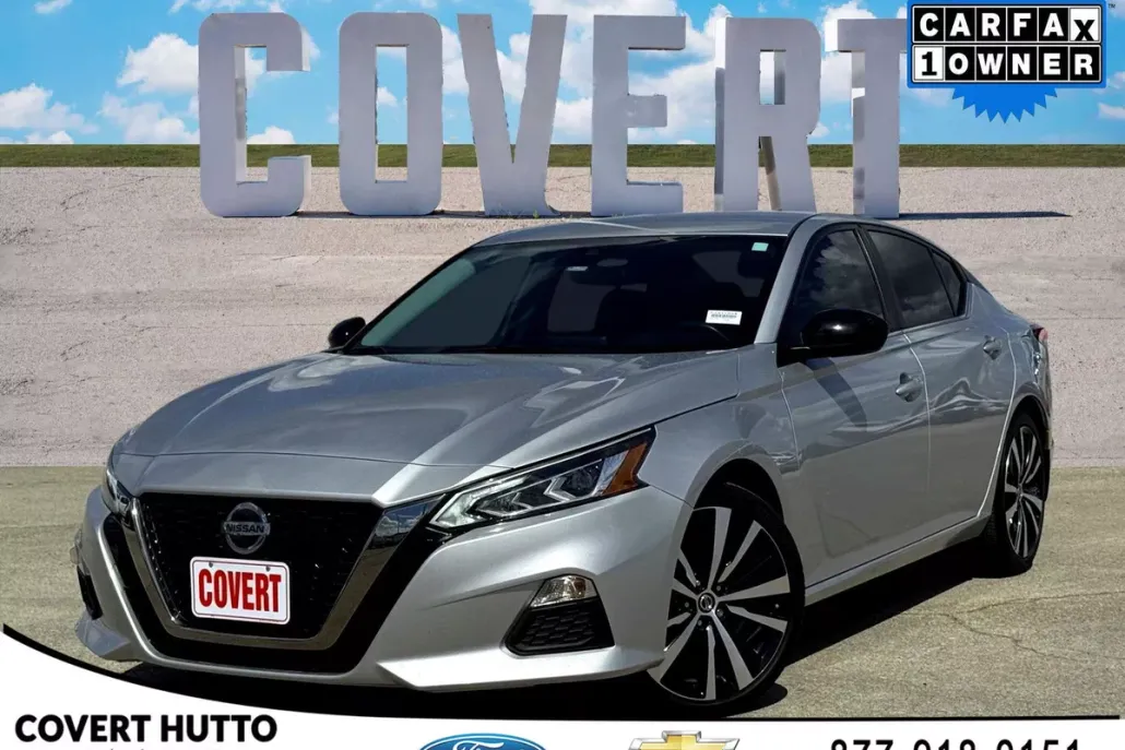 2021 Nissan Altima 2.5 SR photo 1