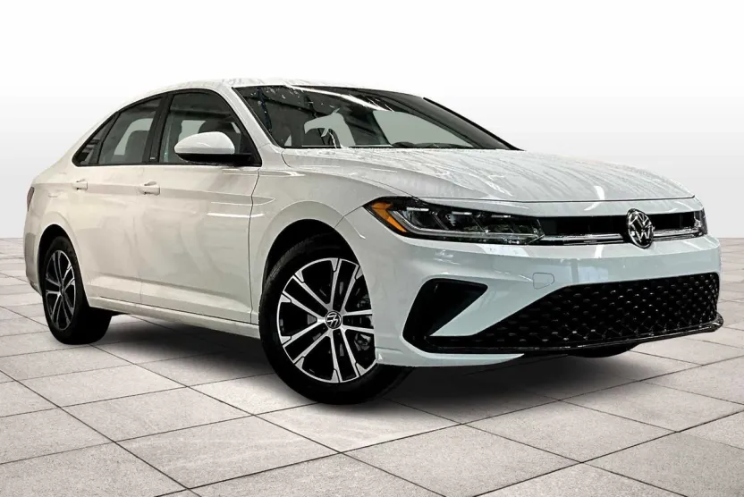 2026 Volkswagen Jetta Sport photo 1