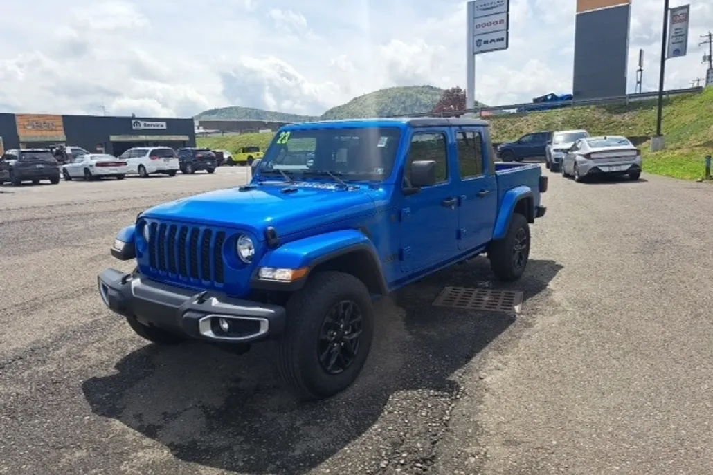 2023 Jeep Gladiator Sport S photo 1