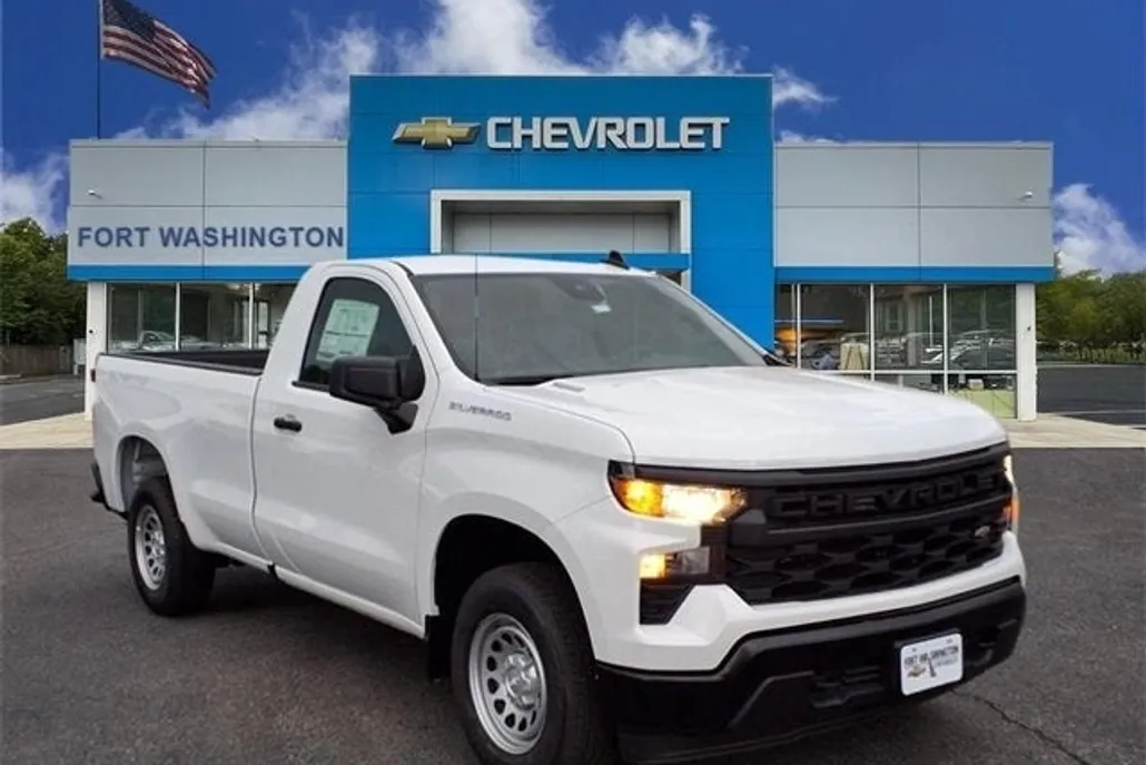 2025 Chevrolet Silverado 1500 photo 1