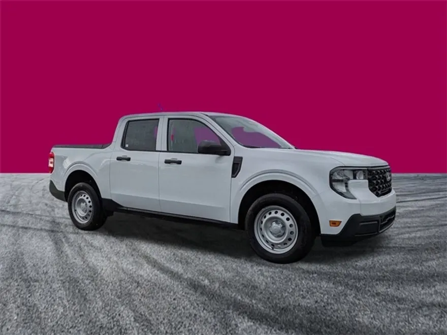 2025 Ford Maverick XL photo 1