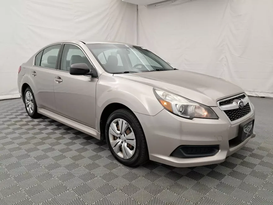 2014 Subaru Legacy 2.5i Premium photo 1