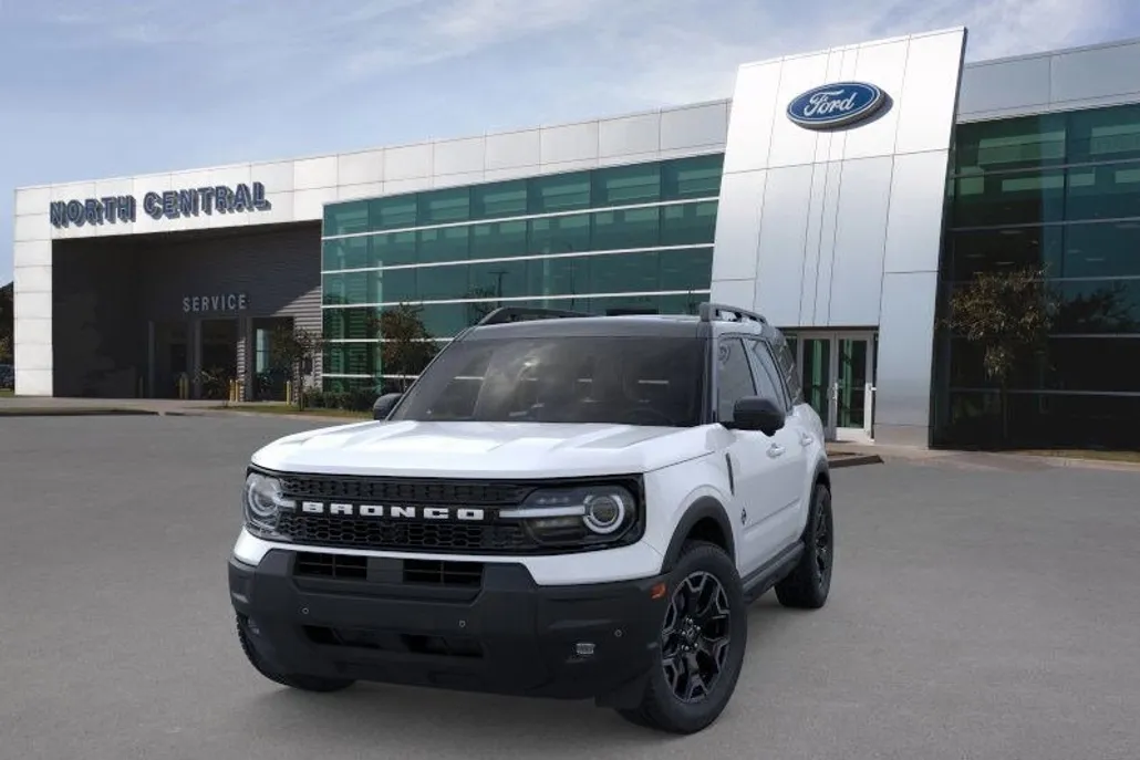 2025 Ford Bronco Sport Outer Banks photo 1