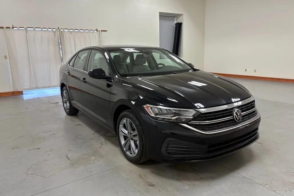 2022 Volkswagen Jetta 1.5T SE photo 1