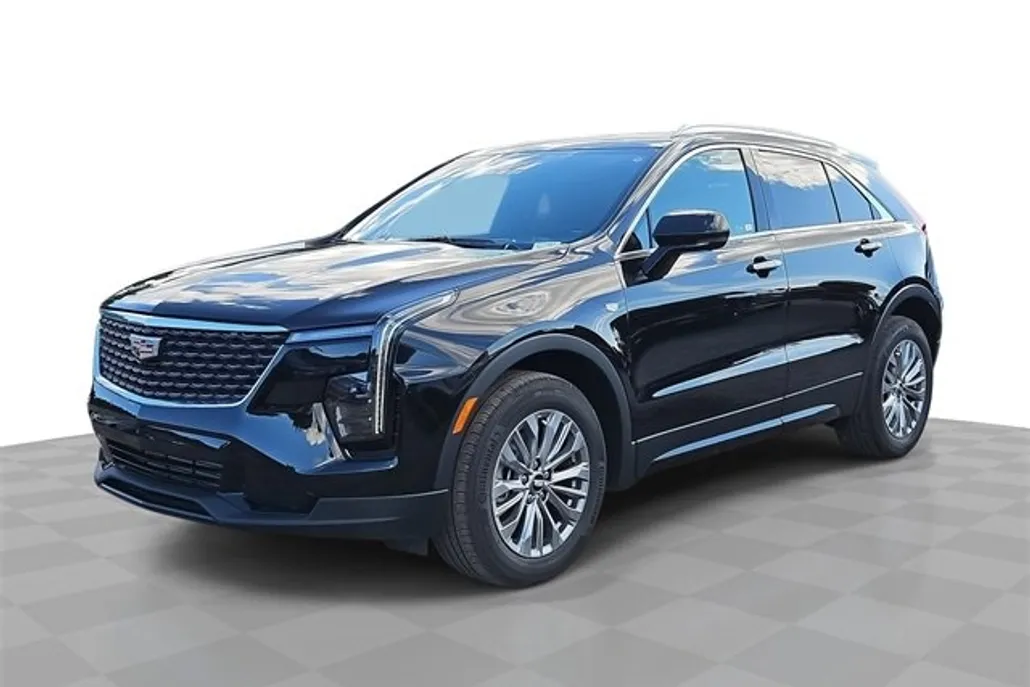 2025 Cadillac XT4 Premium Luxury photo 1