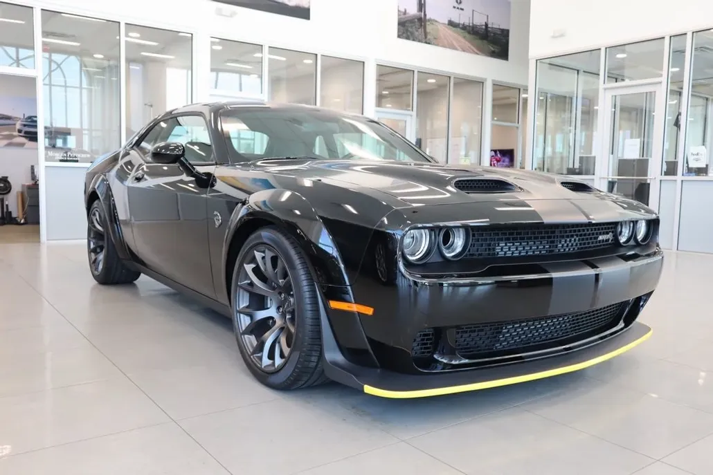 2022 Dodge Challenger SRT8 Hellcat Redeye Widebody photo 1