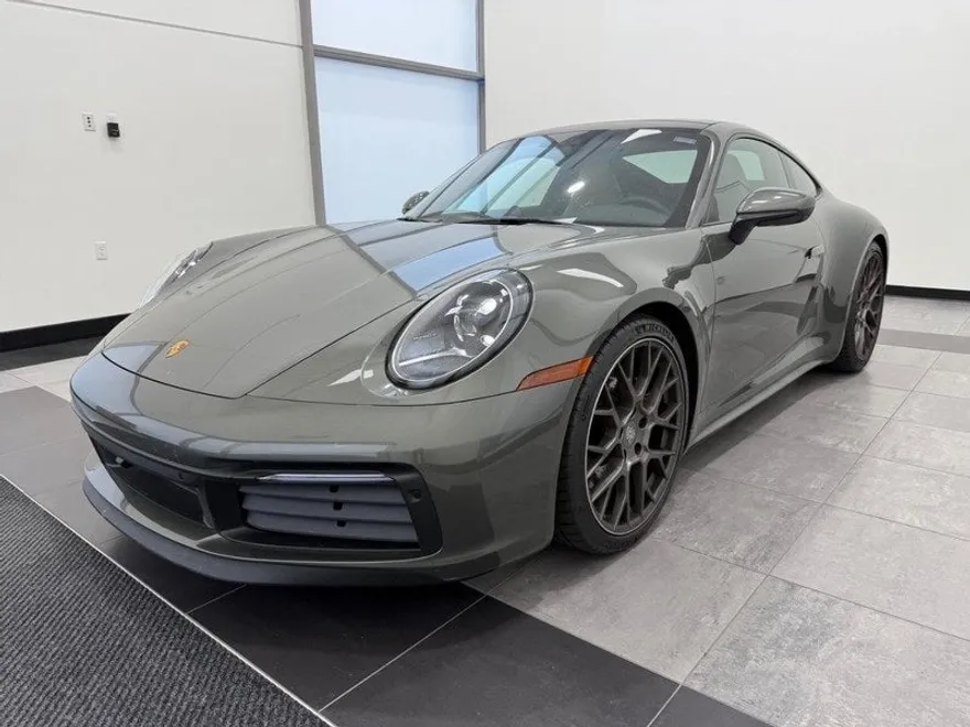 2024 Porsche 911 4S photo 1