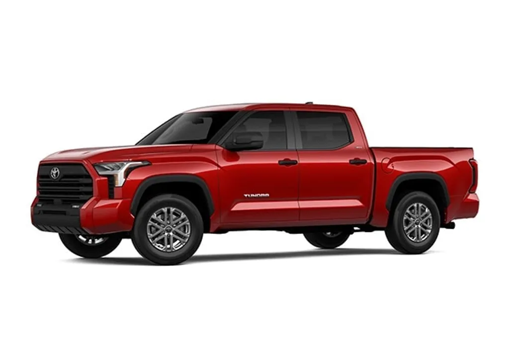 2025 Toyota Tundra SR5 CrewMax photo 1