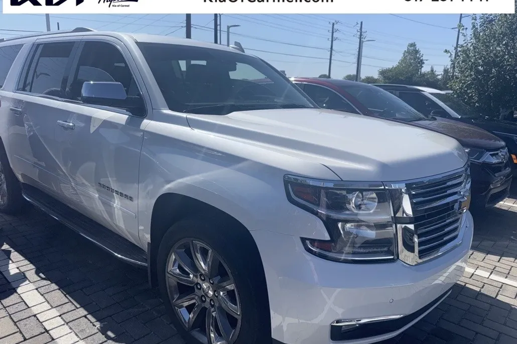 2017 Chevrolet Suburban Premier photo 1