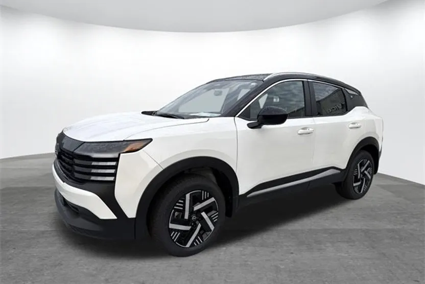 2026 Nissan Kicks SV photo 1