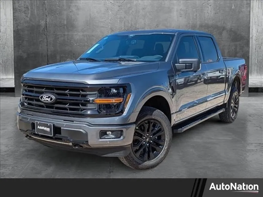 2025 Ford F-150 XLT photo 1