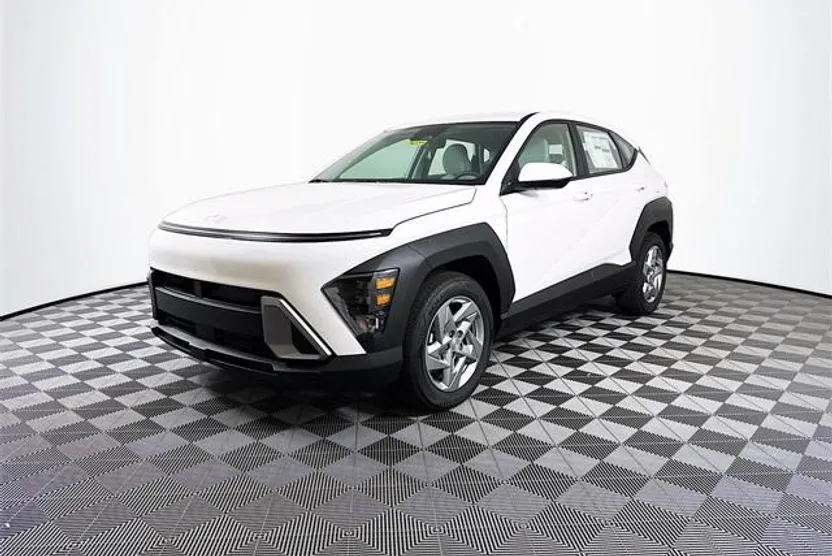 2026 Hyundai Kona SE photo 1