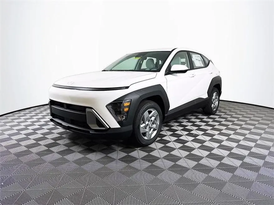 2026 Hyundai Kona SE photo 1